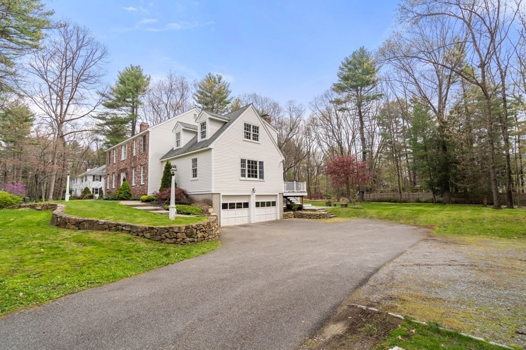 108 Ford Road Sudbury, MA 01776 - Photo 38 of 42 Gallery Image 38