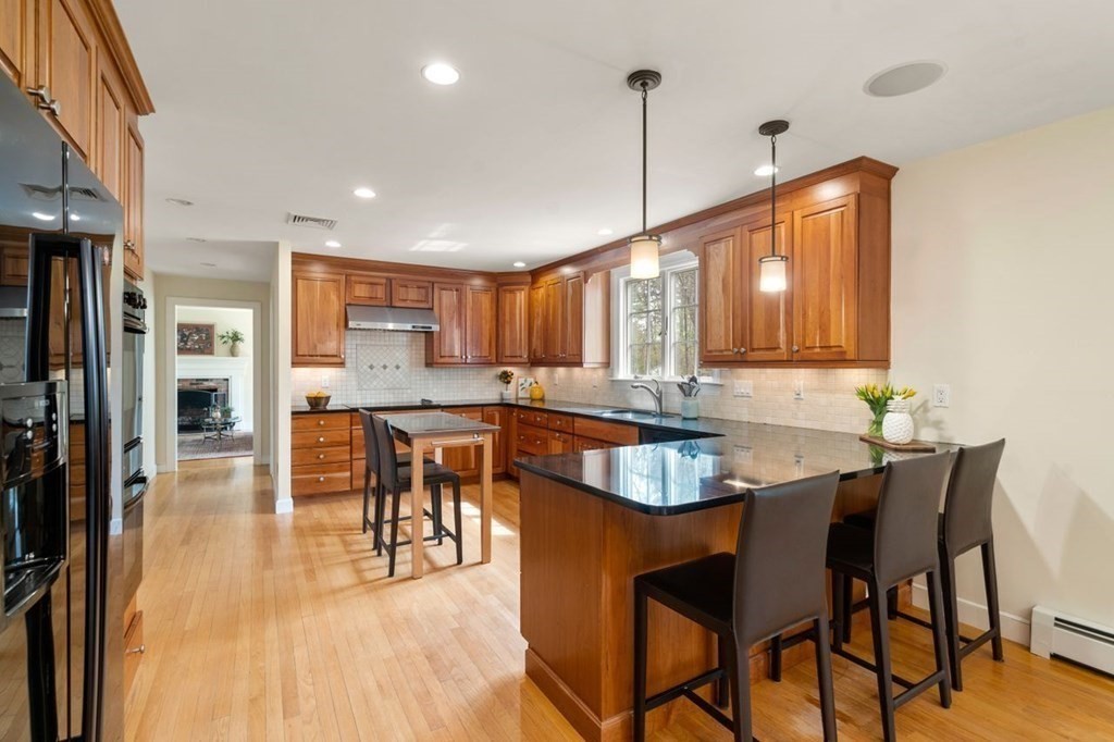 108 Ford Road Sudbury, MA 01776 - Photo 7 of 42 Gallery Image 7