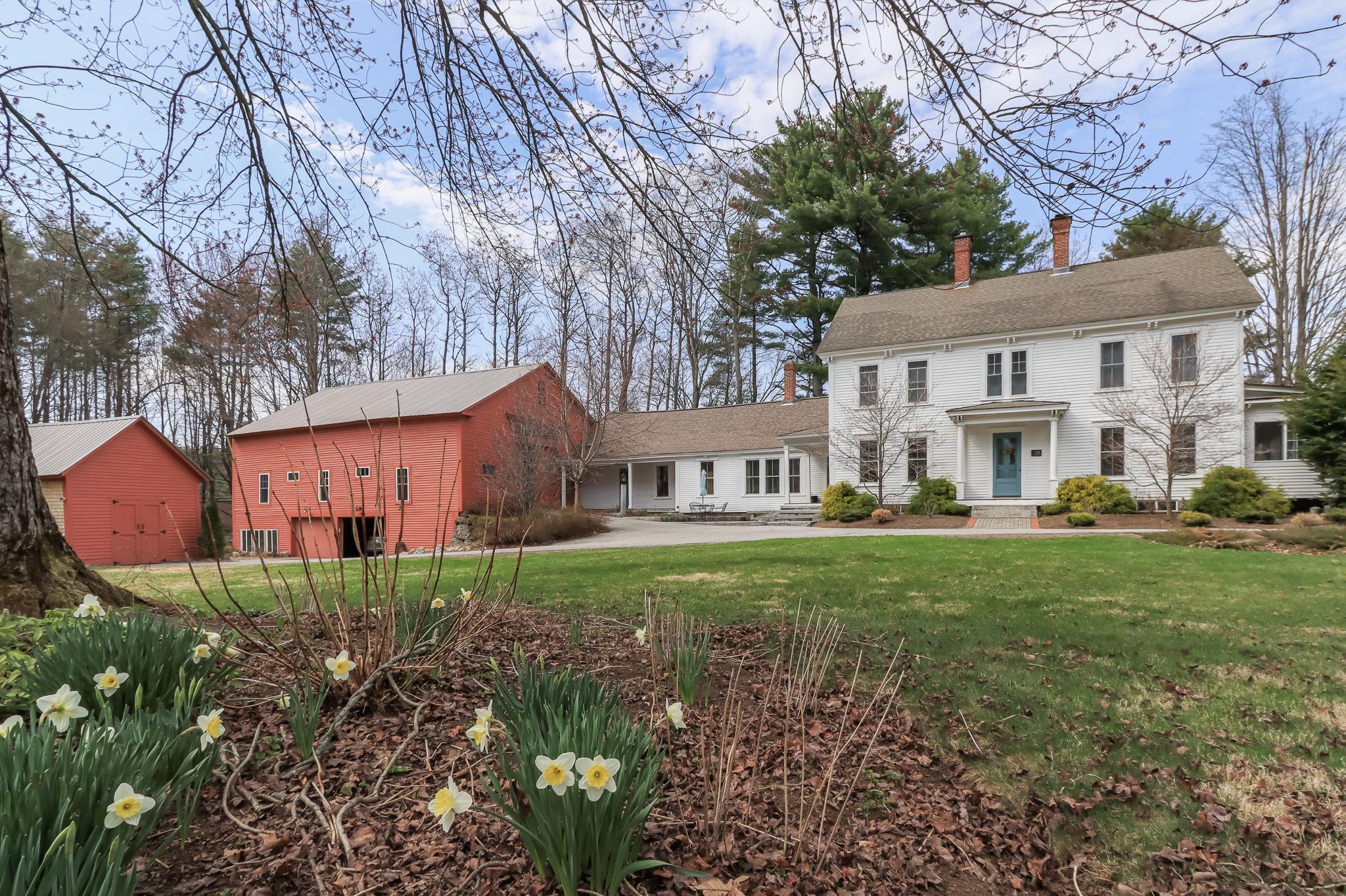 228 Maple Street Hopkinton, NH 03229 - Photo 2 of 54