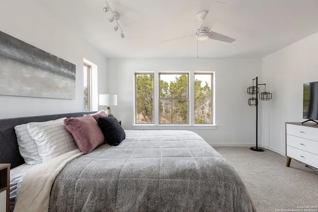 $1,875 | 1940 Green Hill Drive, Canyon Lake, TX 78133