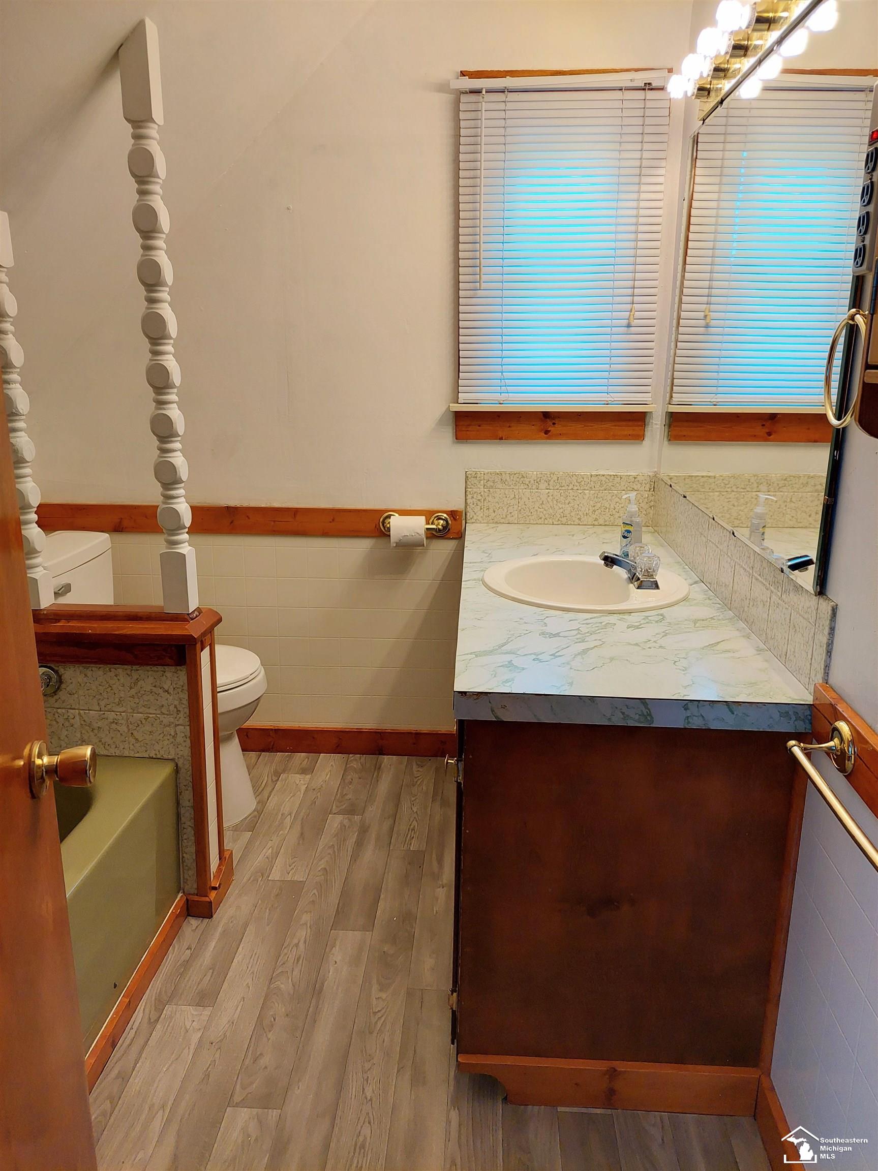 9306 Raisin Street Maybee, MI 48159 - Photo 13 of 29 50185331-b051f959-050d-447e-b07e-c6d6306a6a52.JPG