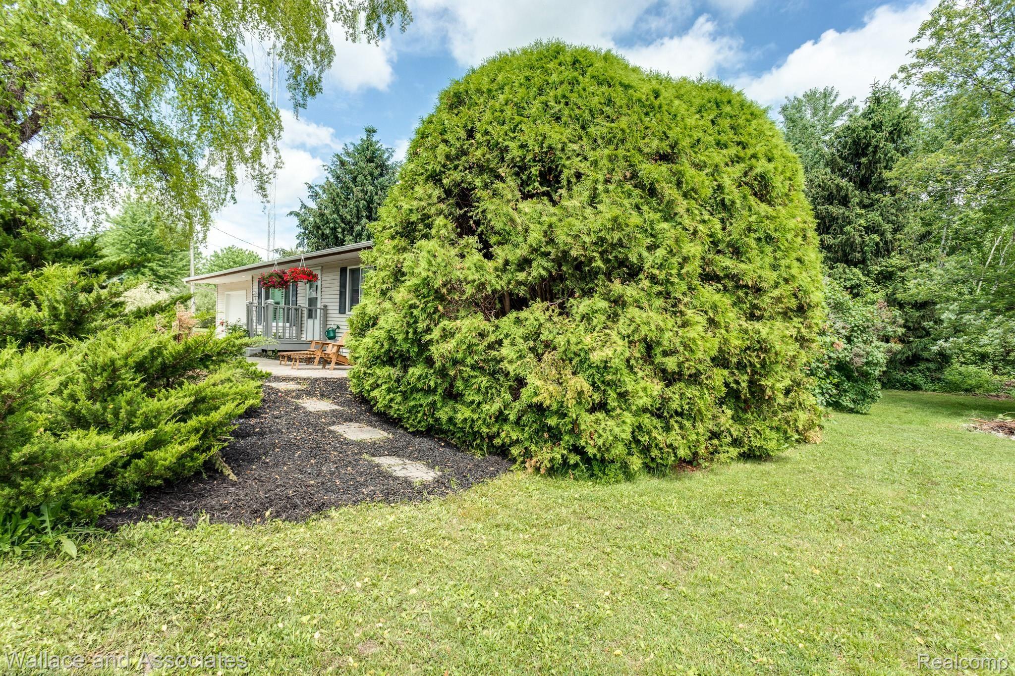 6881 County Farm Rd (5 of 37).jpg