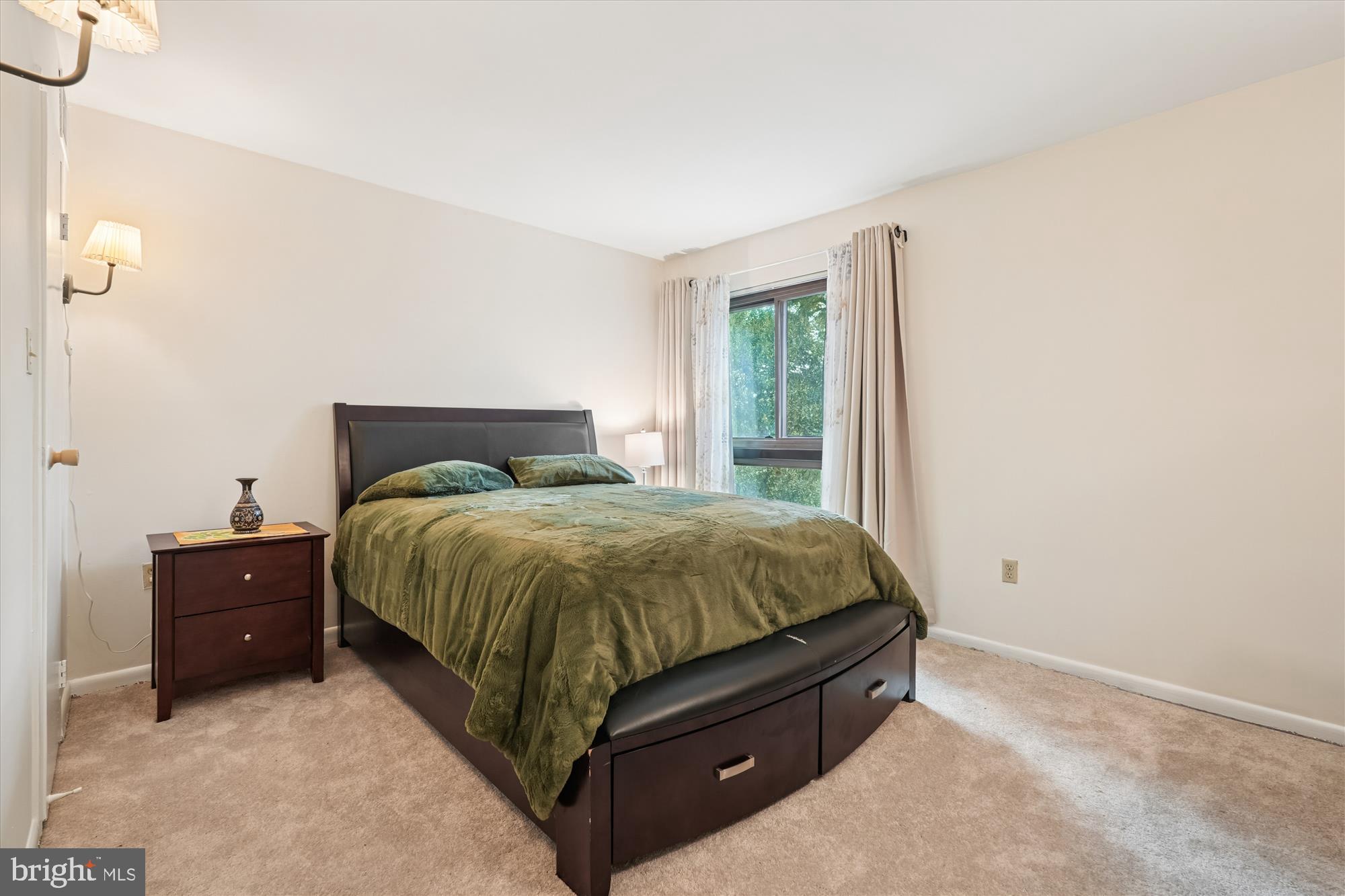17800 Buehler Road, Unit 3 Olney, MD 20832 - Photo 10 of 28 Spacious Primary Bedroom with Walk In Closet