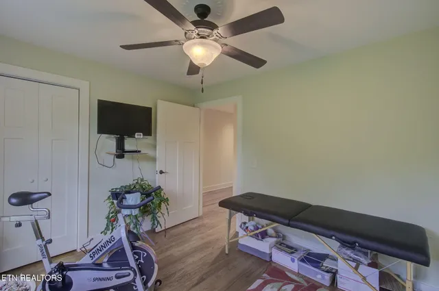 $850,000 | 433 Water View Drive, Rockwood, TN 37854