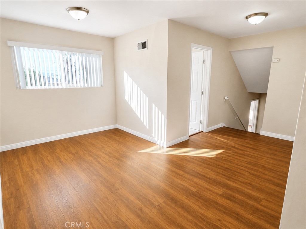 2073 Tulip Court Riverside, CA 92507 - Photo 9 of 15 2nd Floor