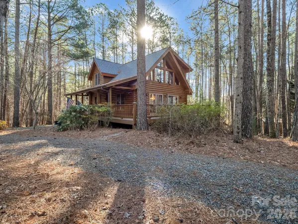 $498,000 | 907 Hidden Lake Parkway, Nebo, NC 28761