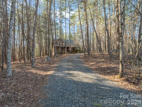 $498,000 | 907 Hidden Lake Parkway, Nebo, NC 28761
