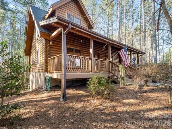 $498,000 | 907 Hidden Lake Parkway, Nebo, NC 28761