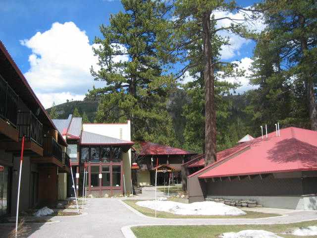 15775 B Donner Pass Road, Unit 213 Truckee, CA 96161 - Photo 4 of 9 Gallery Image 4