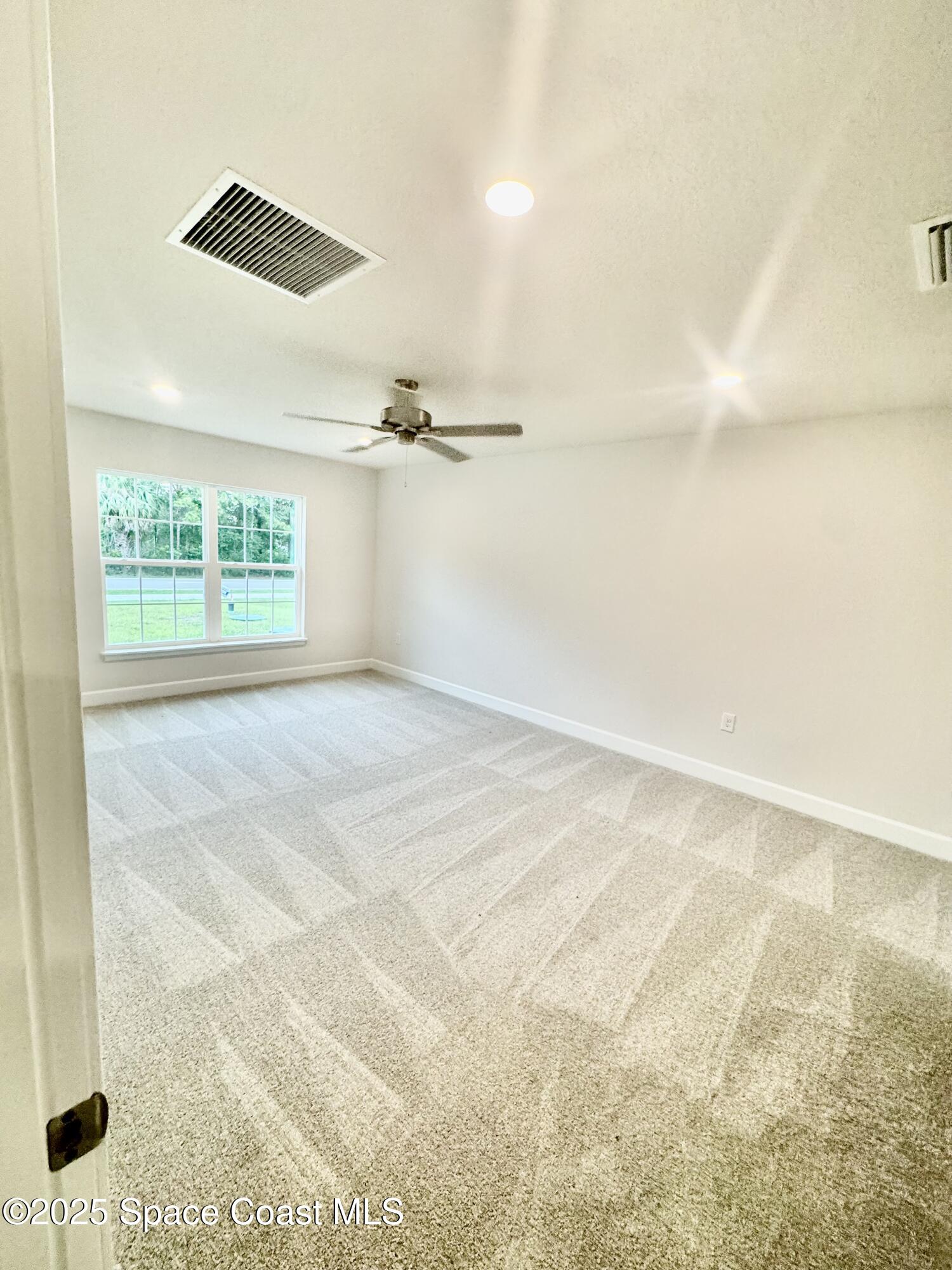 725 Degroodt Road Southwest Palm Bay, FL 32908 - Photo 7 of 15 IMG_4675