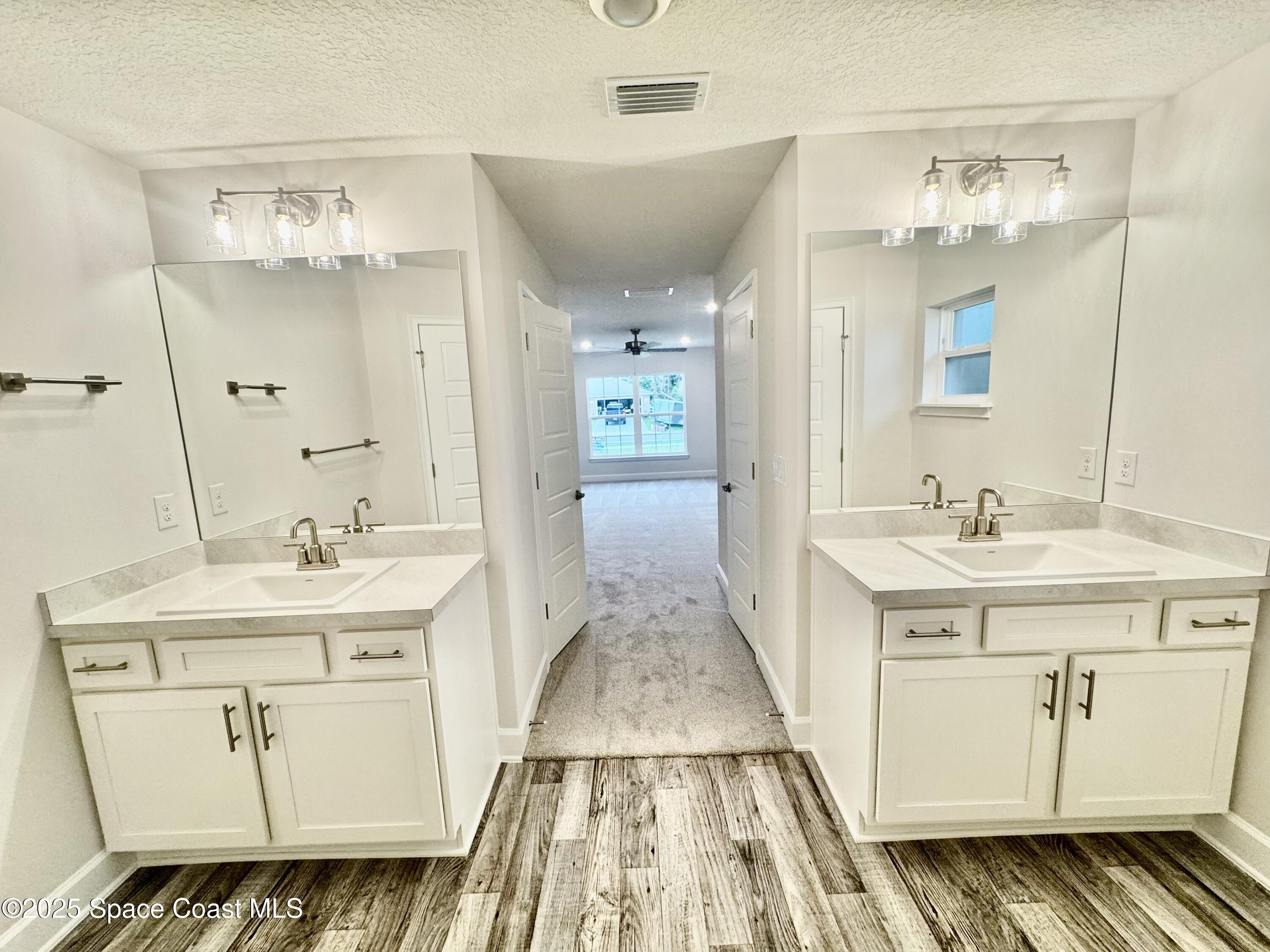 725 Degroodt Road Southwest Palm Bay, FL 32908 - Photo 8 of 15 IMG_4681