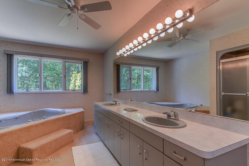 5216 Megill Road Farmingdale, NJ 07727 - Photo 27 of 33 0033__SMALL