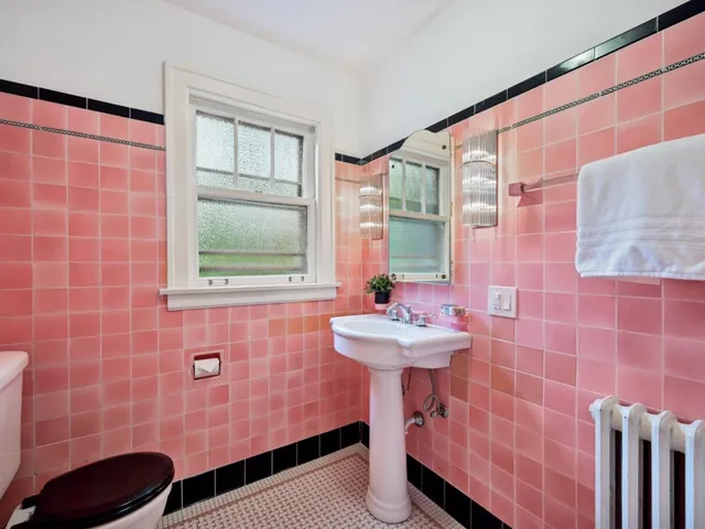 $1,249,000 | 736 Central Street, Evanston, IL 60201