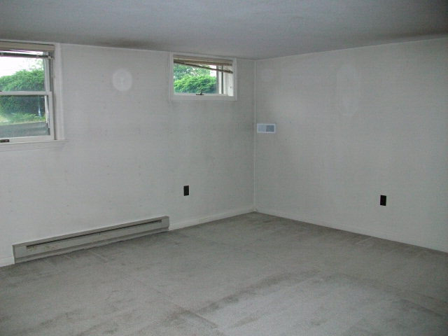 10546 Phillips Store Road Broadway, VA 22815 - Photo 4 of 11 Gallery Image 4