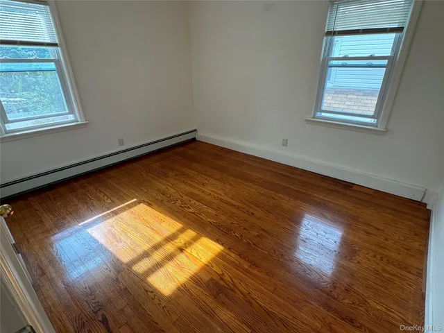 a view of empty room with window