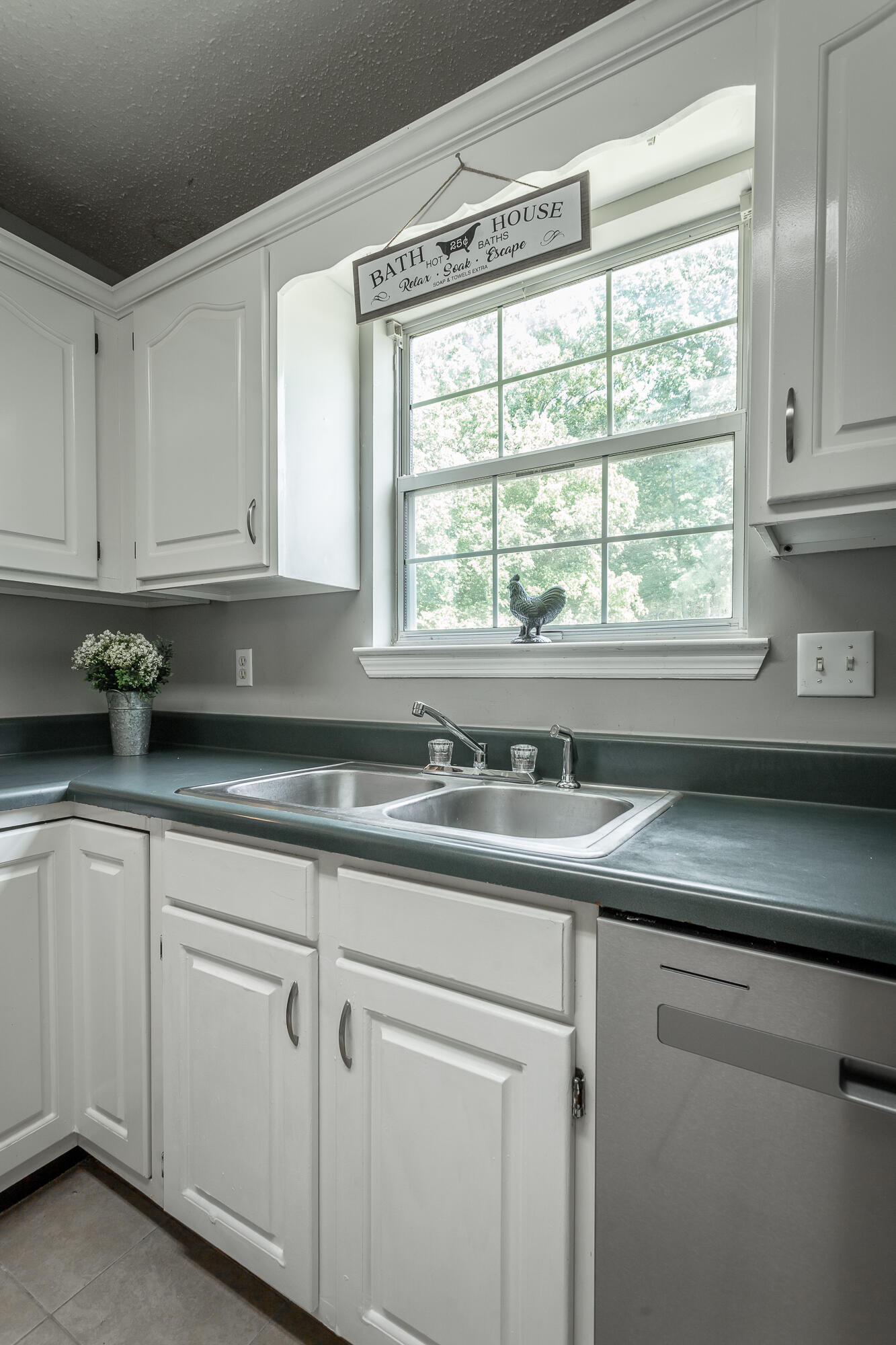 579 Middle View Drive Ringgold, GA 30736 - Photo 18 of 68 579 Middle View Drive HD-16