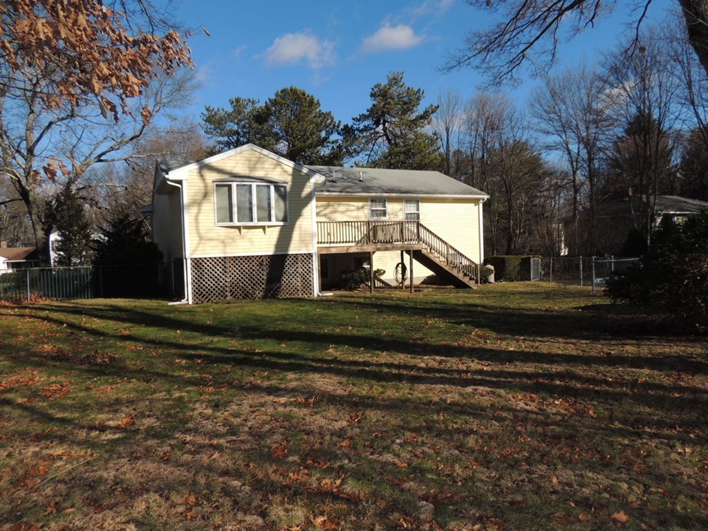16 Rhodes Avenue Sharon, MA 02067 - Photo 3 of 20 Gallery Image 3