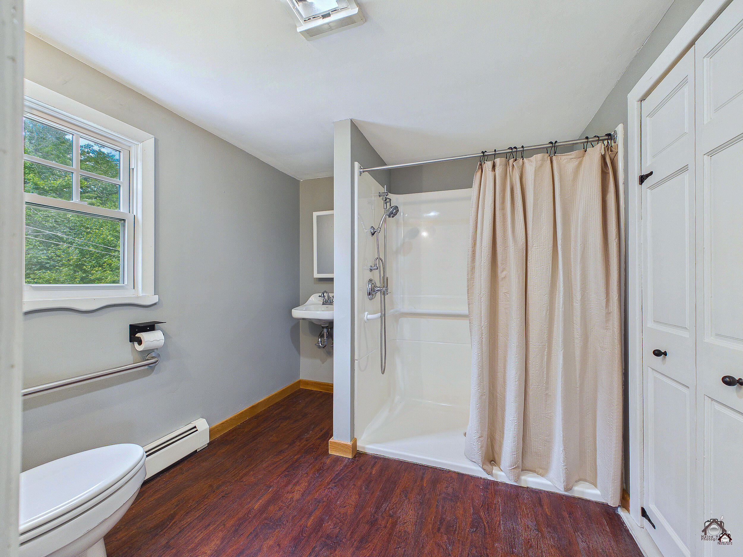 207 Pleasant Street Mechanic Falls, ME 04256 - Photo 24 of 36 160-LP-124