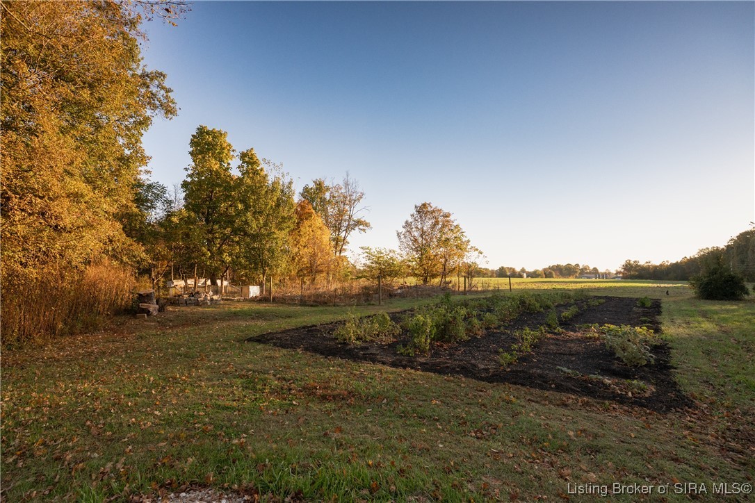 6916 North Pumpkin Center East Road Scottsburg, IN 47170 - Photo 21 of 42