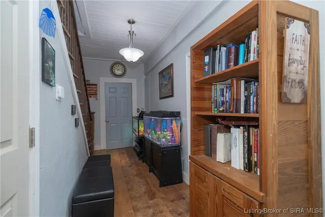 $250,000 | 6916 North Pumpkin Center East Road, Scottsburg, IN 47170