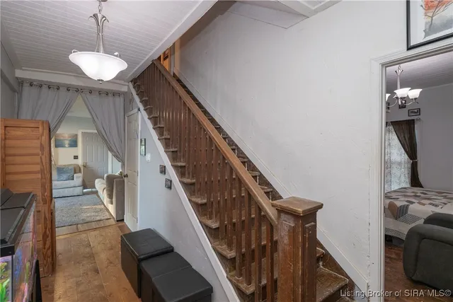 $250,000 | 6916 North Pumpkin Center East Road, Scottsburg, IN 47170