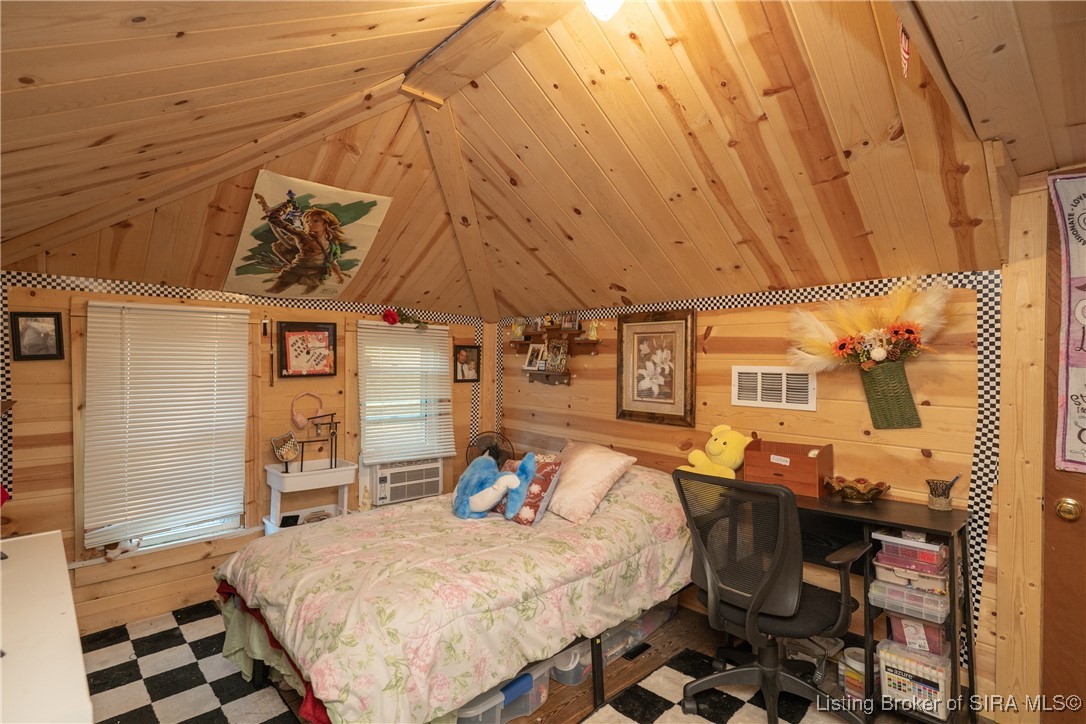 6916 North Pumpkin Center East Road Scottsburg, IN 47170 - Photo 39 of 42