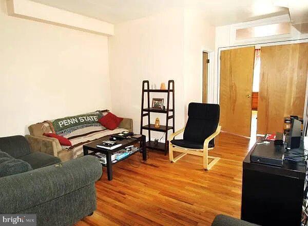 4373 Main Street, Unit 2F Philadelphia, PA 19127 - Photo 6 of 15