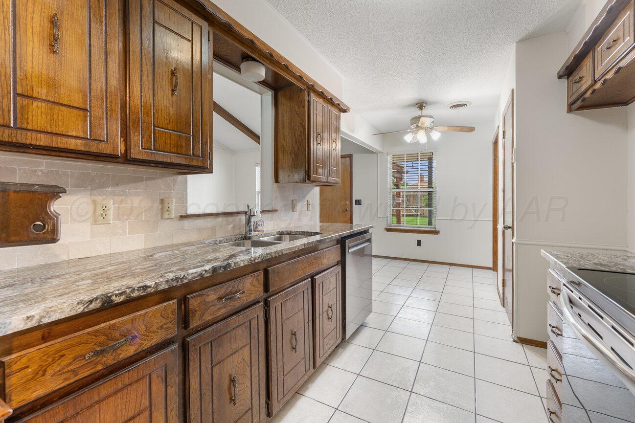 5201 South Milam Street Amarillo, TX 79110 - Photo 35 of 53 Kitchen-5
