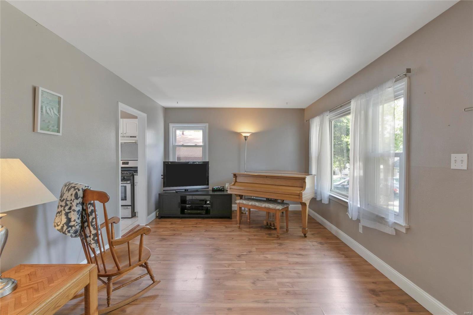 432 Rosedale Terrace Ballwin, MO 63021 - Photo 5 of 21 Gallery Image 5