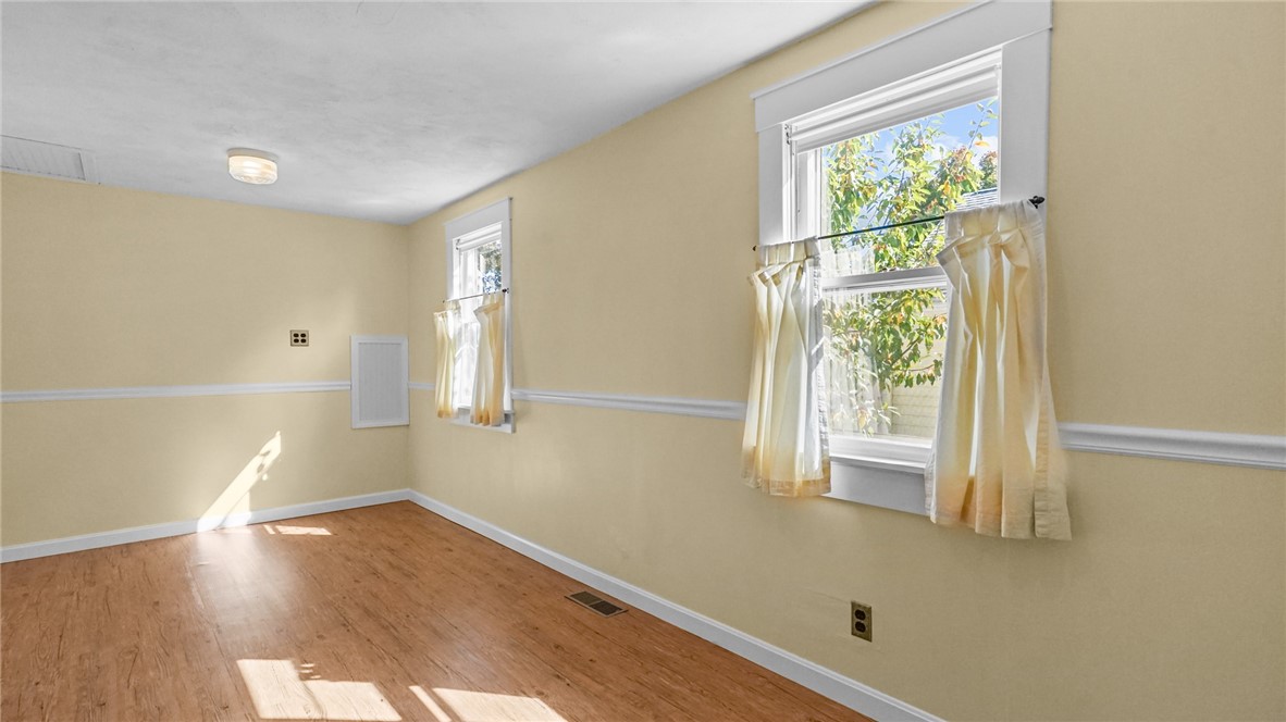14 Vista Road Warwick, RI 02888 - Photo 18 of 30 Gallery Image 18