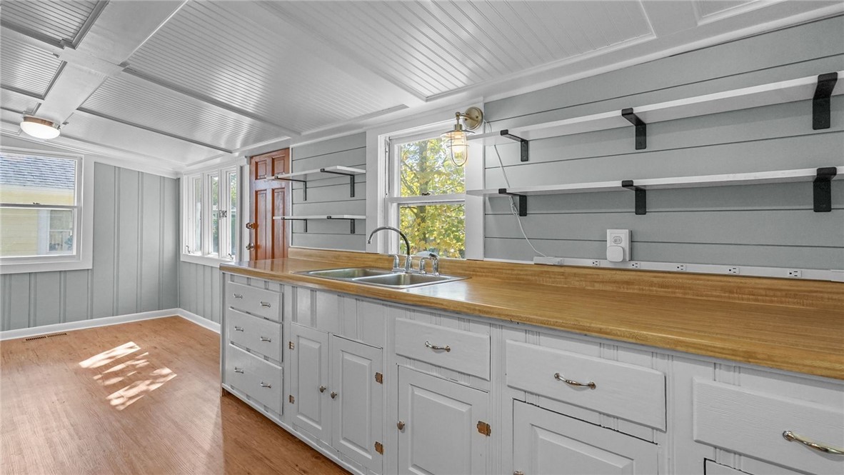 14 Vista Road Warwick, RI 02888 - Photo 6 of 30 Gallery Image 6