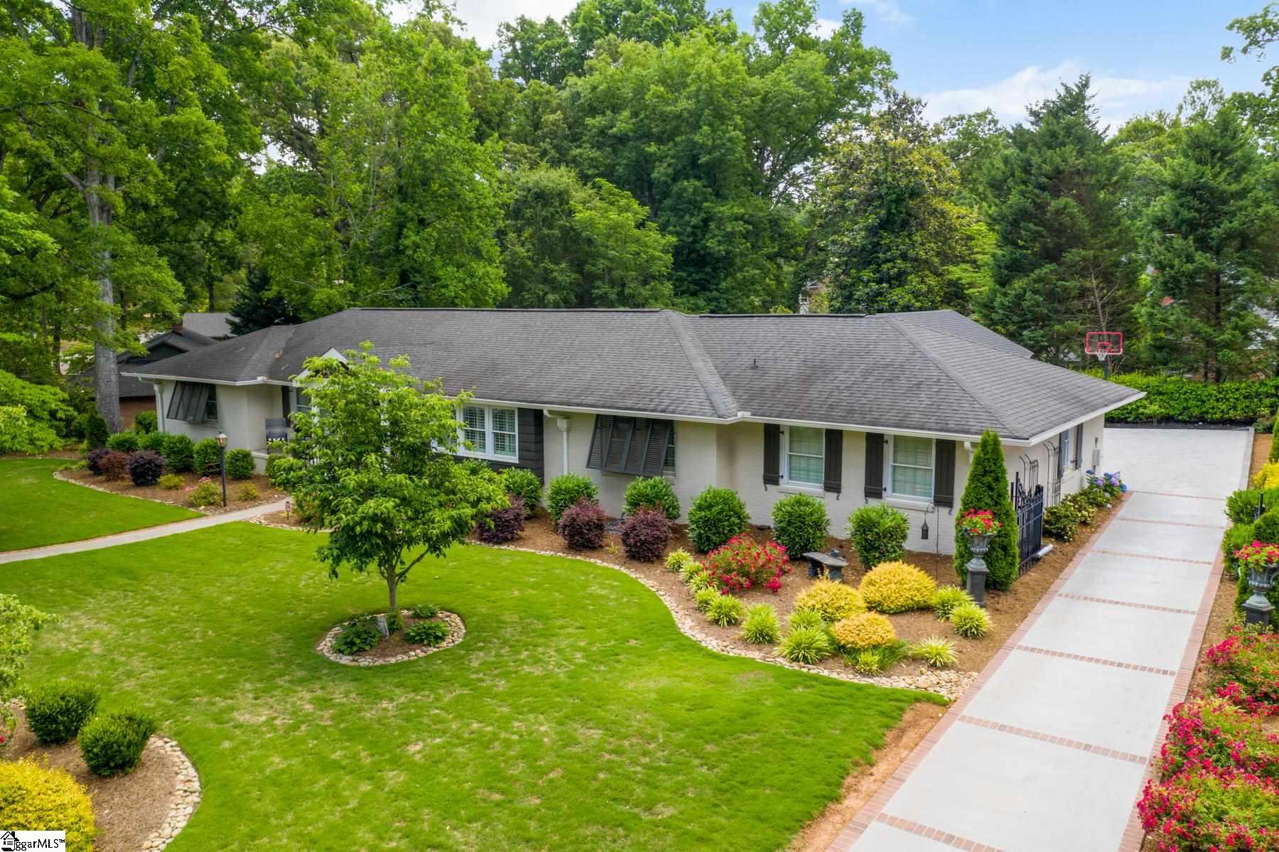 10 Botany Road Greenville, SC 29615 - Photo 3 of 36 Gallery Image 3