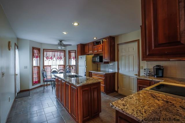 377 McQueen Road Perth, NY 12010 - Photo 7 of 25 Photo 7