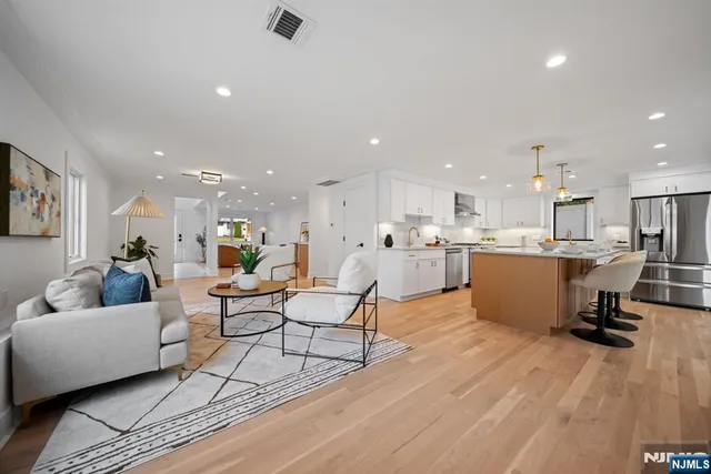 $999,000 | 4-10 Morlot Avenue, Fair Lawn, NJ 07410