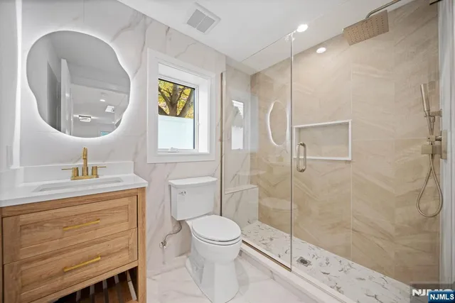 $999,000 | 4-10 Morlot Avenue, Fair Lawn, NJ 07410