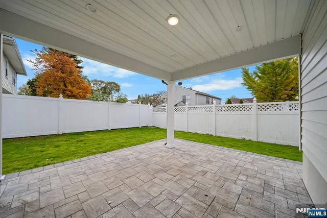 $999,000 | 4-10 Morlot Avenue, Fair Lawn, NJ 07410