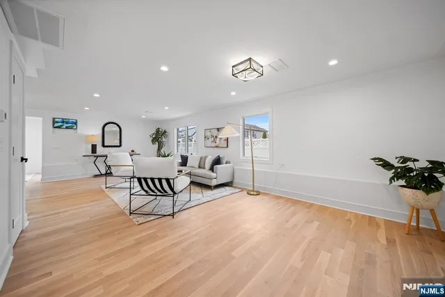 $999,000 | 4-10 Morlot Avenue, Fair Lawn, NJ 07410