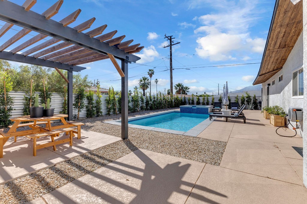 485 West Tramview Road Palm Springs, CA 92262 - Photo 59 of 75