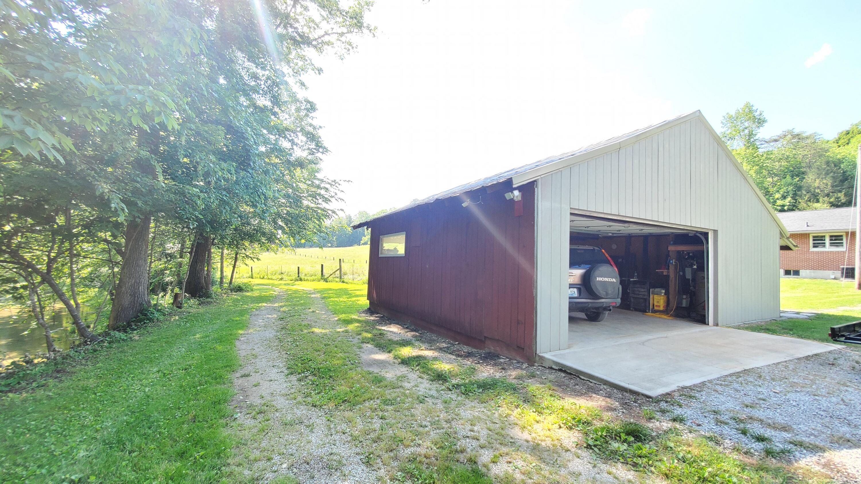 2875 Pointer Creek Road Science Hill, KY 42553 - Photo 40 of 81 Detached garage/workshop