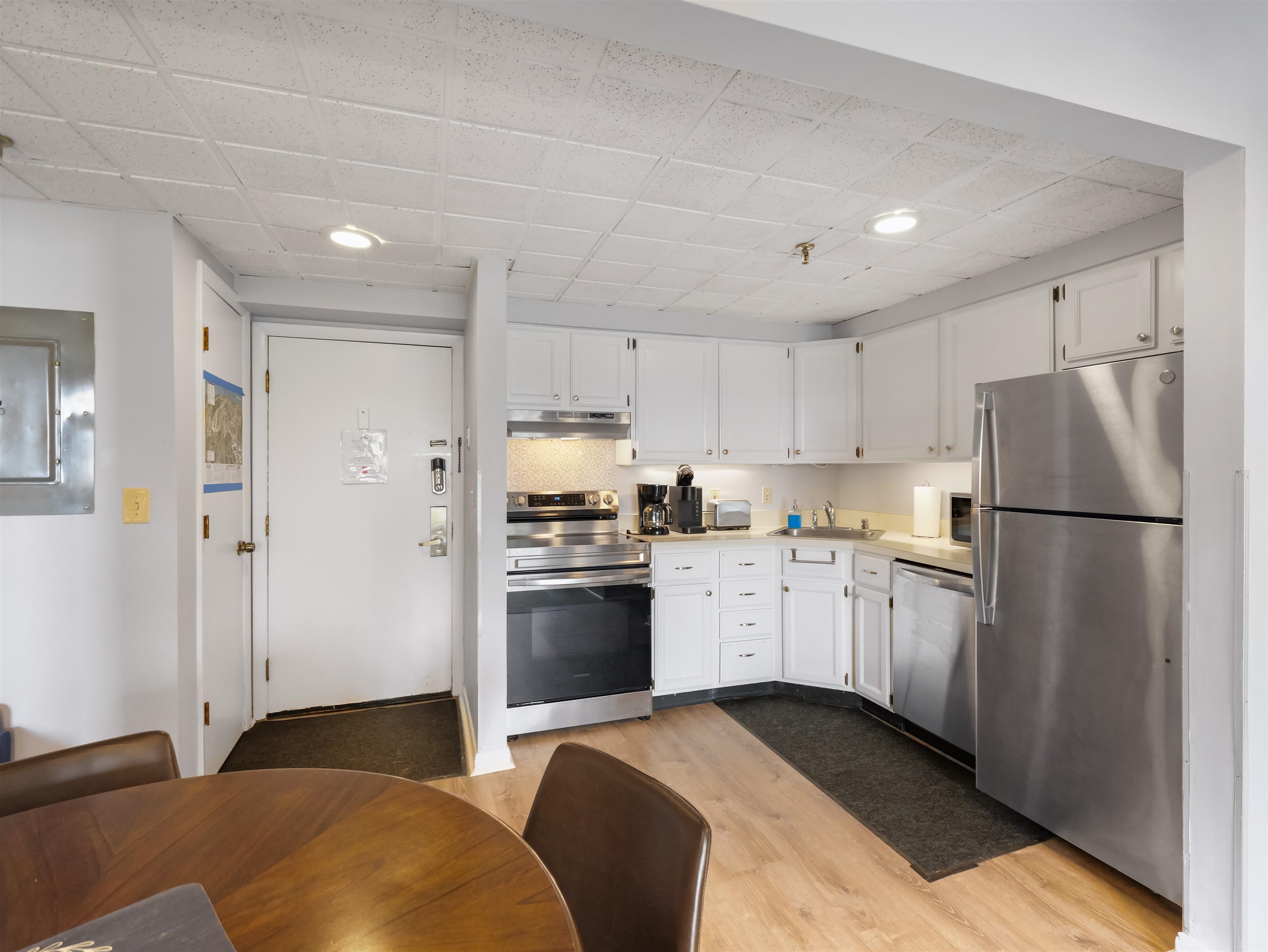 137 East Mountain Road, Unit 2D8 Killington, VT 05751 - Photo 5 of 39 Gallery Image 5