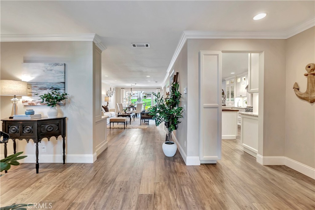 507 Cancha Newport Beach, CA 92660 - Photo 5 of 39 a view interior of a house and wooden floor