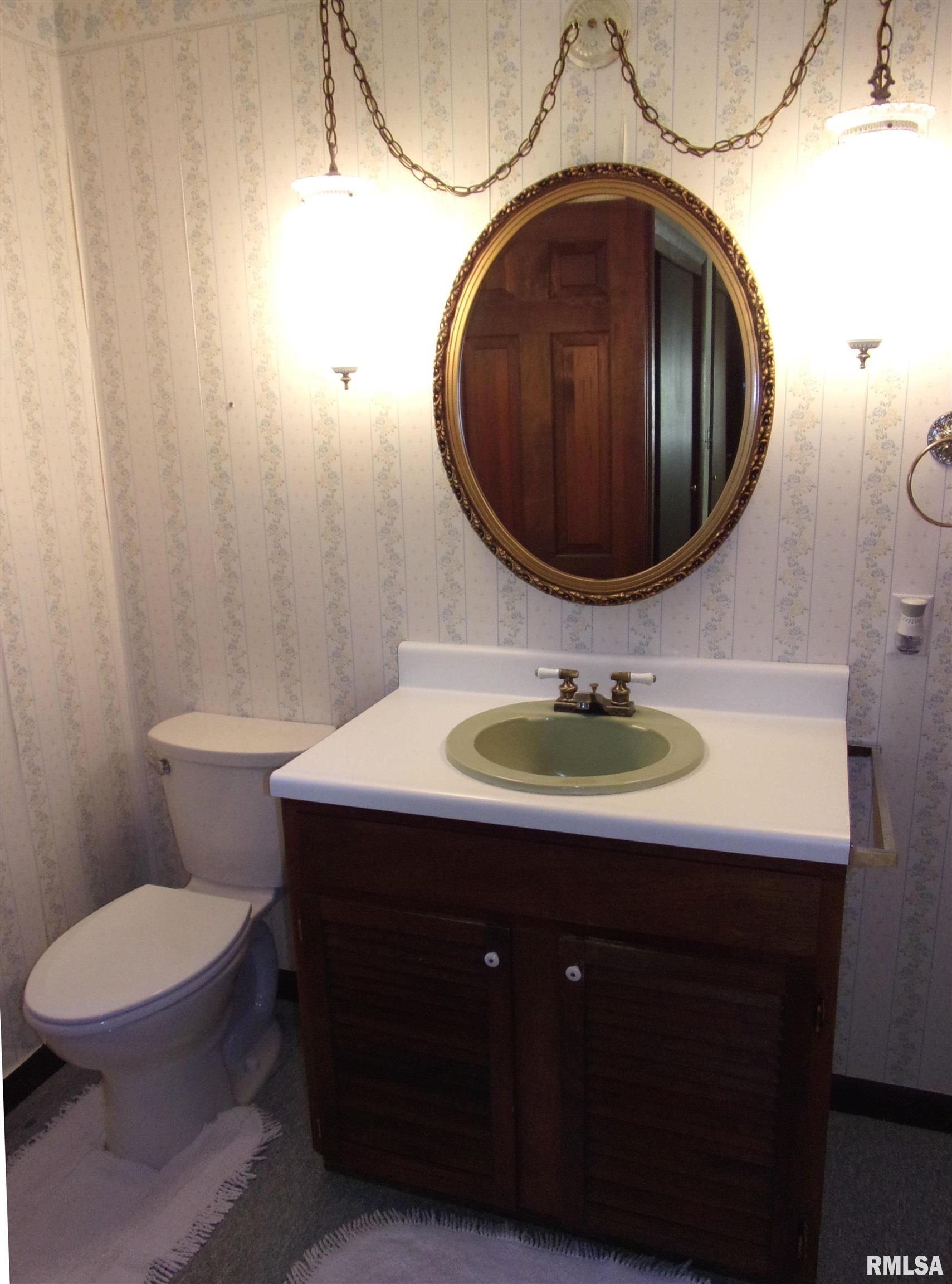 4262 Seven Hills Road Odin, IL 62870 - Photo 11 of 26