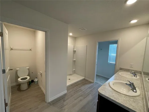 $2,800 | 6065 Southwest 84th Street, Gainesville, FL 32608