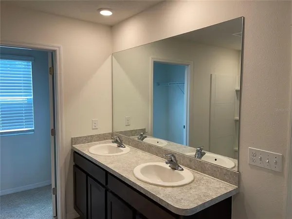 $2,800 | 6065 Southwest 84th Street, Gainesville, FL 32608