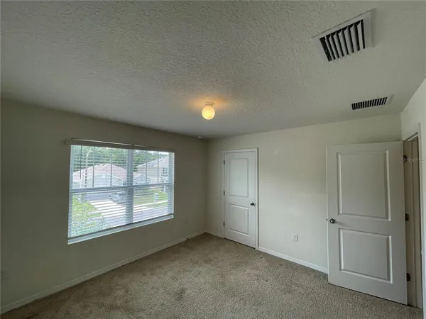 $2,800 | 6065 Southwest 84th Street, Gainesville, FL 32608