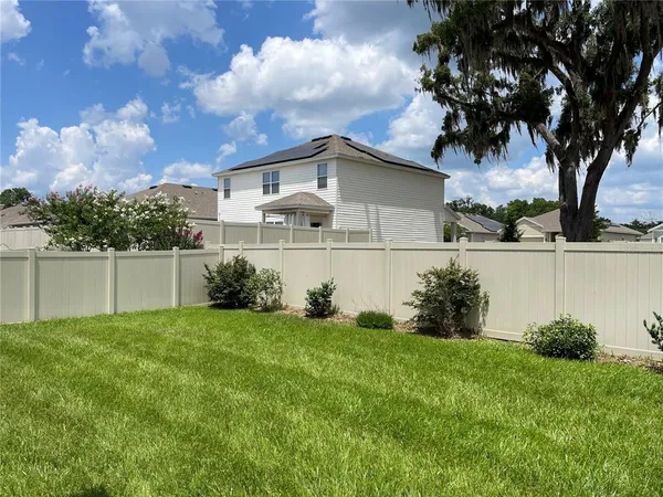 $2,800 | 6065 Southwest 84th Street, Gainesville, FL 32608