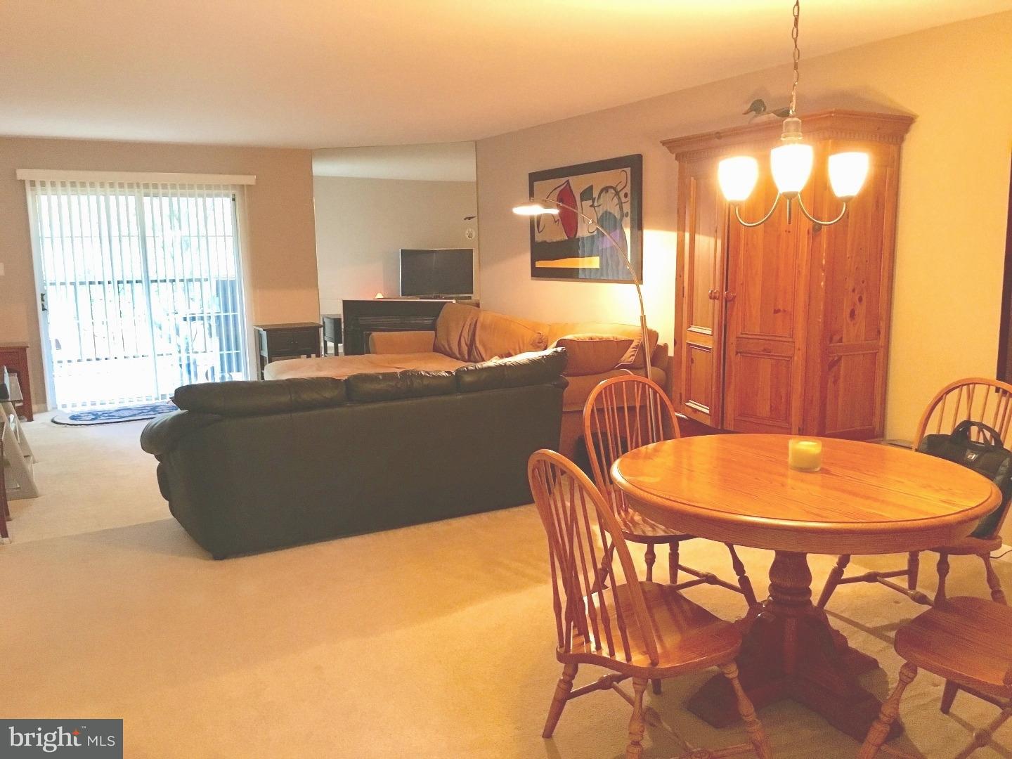 152 Valley Stream Lane Wayne, PA 19087 - Photo 7 of 23