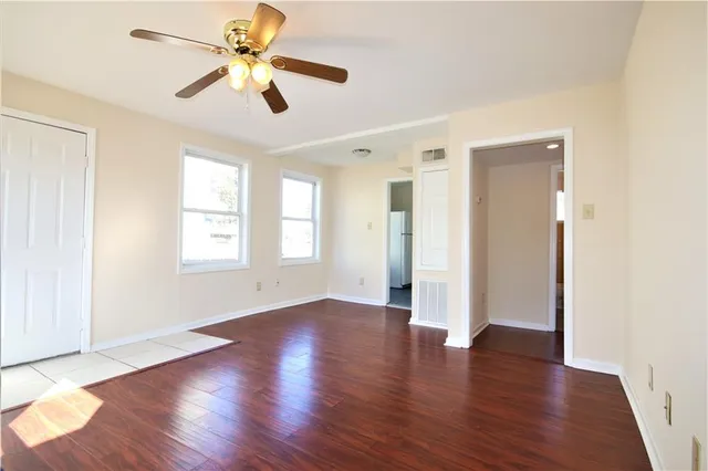 $1,200 | 6221 Wadsworth Drive, New Orleans, LA 70122