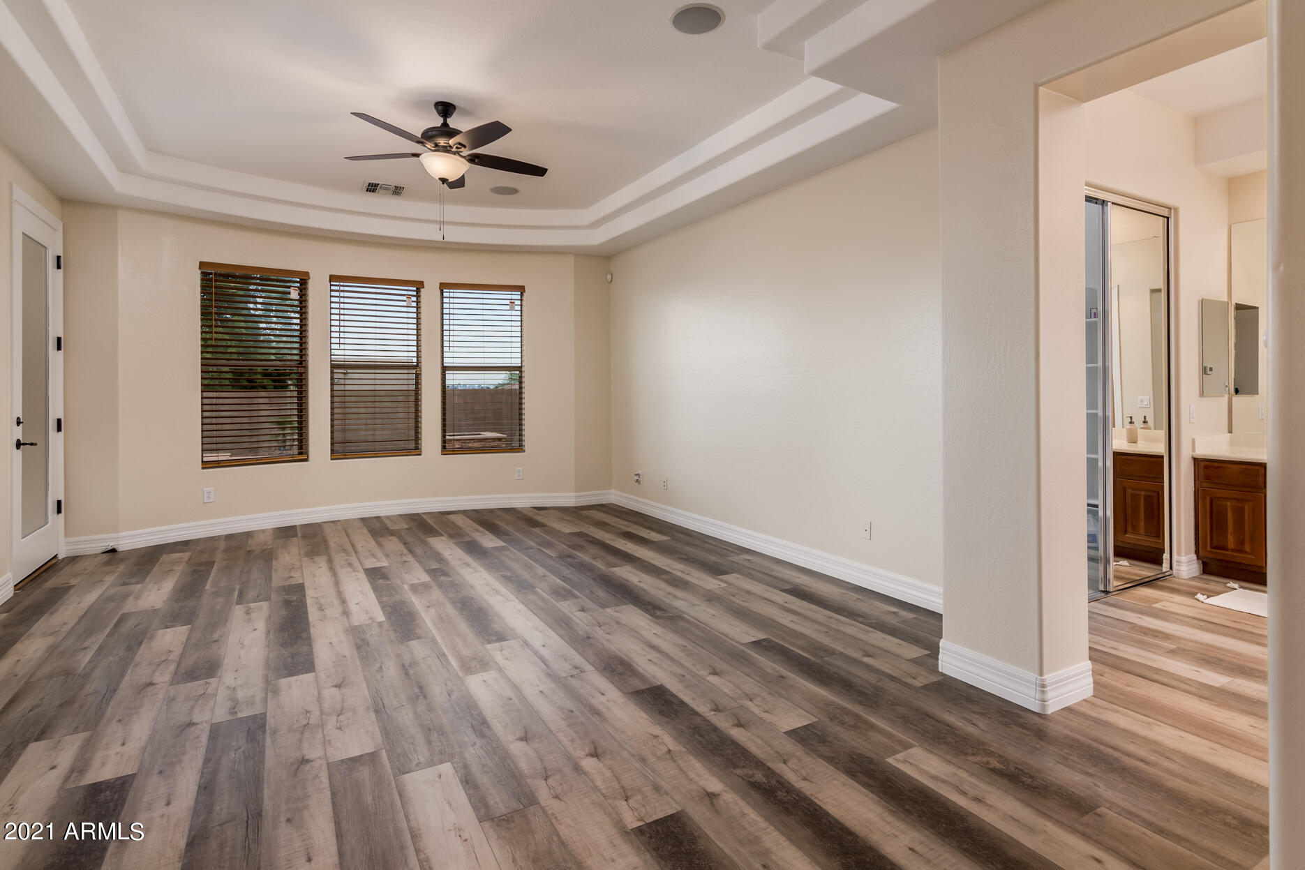 1820 West Summerside Road Phoenix, AZ 85041 - Photo 35 of 76 1820 W Summerside Rd - MLS-38
