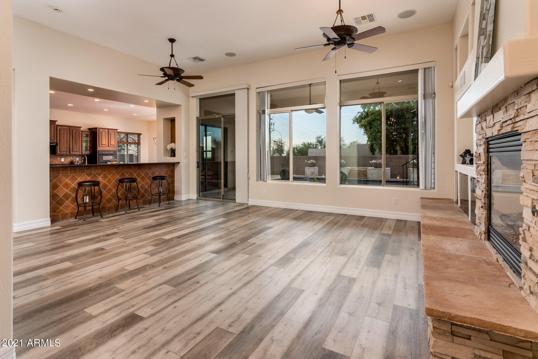 1820 West Summerside Road Phoenix, AZ 85041 - Photo 50 of 76 1820 W Summerside Rd - MLS-18